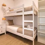 & Fully Equipped In Eixample Next To Metro, Sleeps 5 Lägenhet *