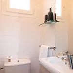 & Fully Equipped In Eixample Next To Metro, Sleeps 5 Lägenhet Barcelona