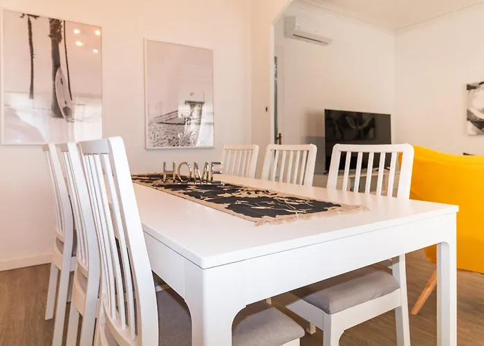 & Fully Equipped In Eixample Next To Metro, Sleeps 5 شقة
