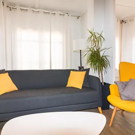 & Fully Equipped In Eixample Next To Metro, Sleeps 5 Апартаменты Барселона