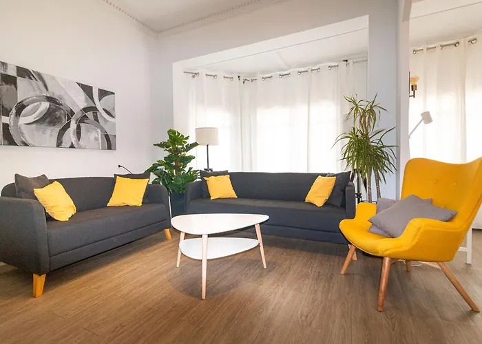 & Fully Equipped In Eixample Next To Metro, Sleeps 5 * Barcelona