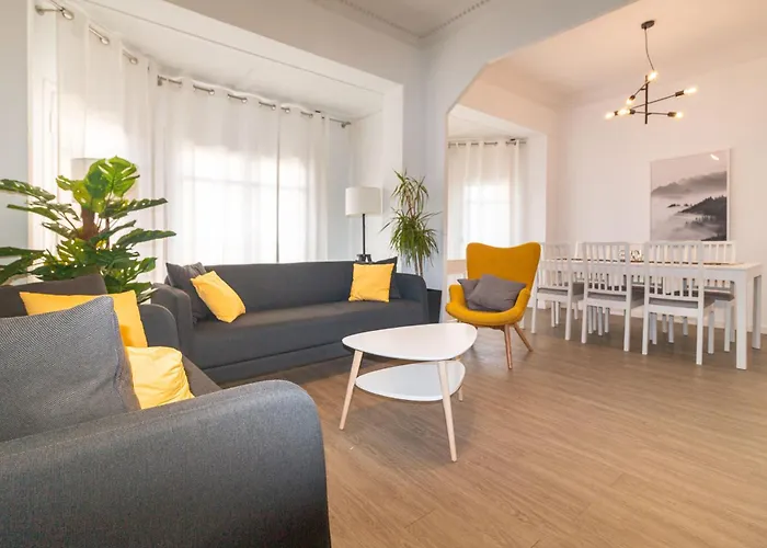 & Fully Equipped In Eixample Next To Metro, Sleeps 5 * Barcelona